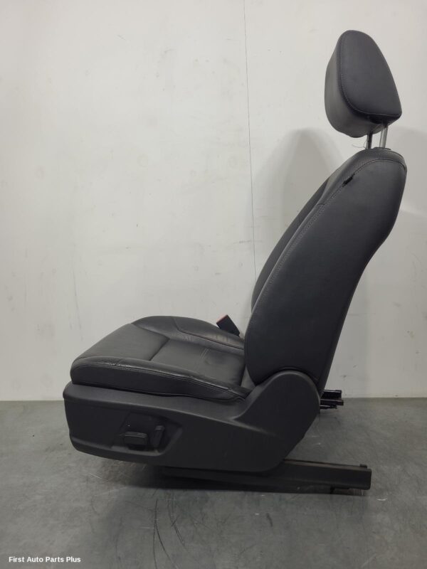 2017 FORD EVEREST Front Seat