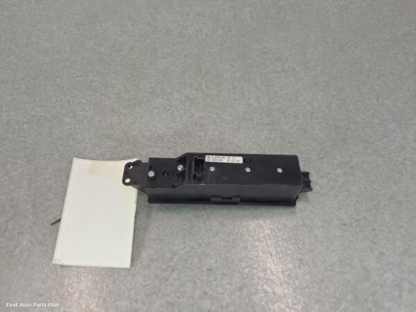 2005 MERCEDES VITO Pwr Dr Wind Switch