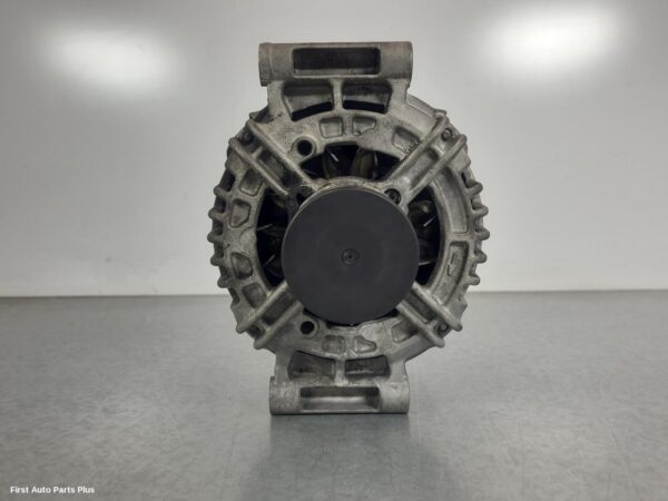 2010 MERCEDES VITO Alternator