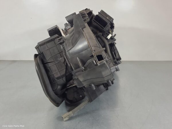 2019 MERCEDES SPRINTER Heater Core/Box