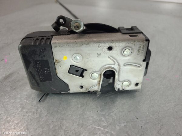 2014 RENAULT TRAFIC Door/Boot/Gate Lock