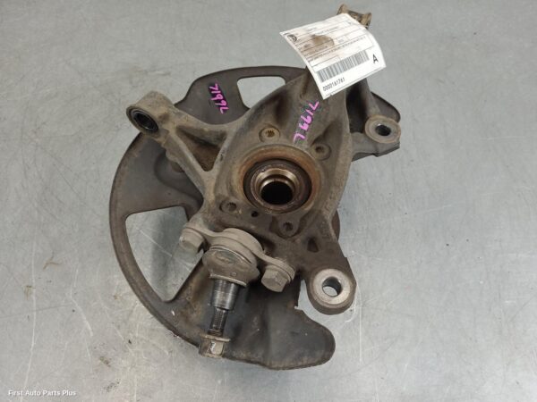2020 VOLKSWAGEN CRAFTER Left Front Hub Assembly