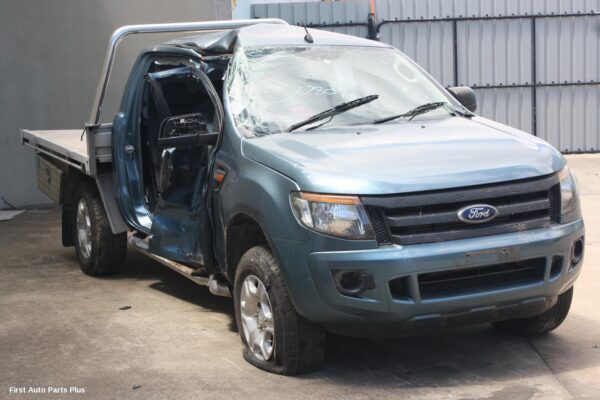 2013 FORD RANGER Door Hinge/Runner