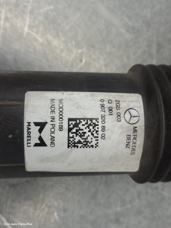 2023 MERCEDES SPRINTER Right Front Strut