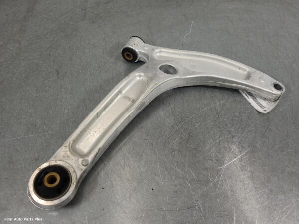 2025 LDV DELIVER 9 Left Front Lower Control Arm
