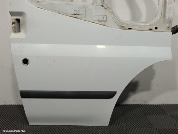 2012 FORD TRANSIT Right Front Door