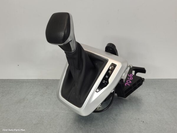 2024 LDV DELIVER 9 Gear Stick/Shifter