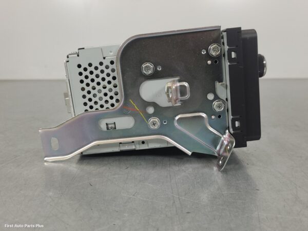 2012 TOYOTA HILUX Radio/Cd/Dvd/Sat/Tv