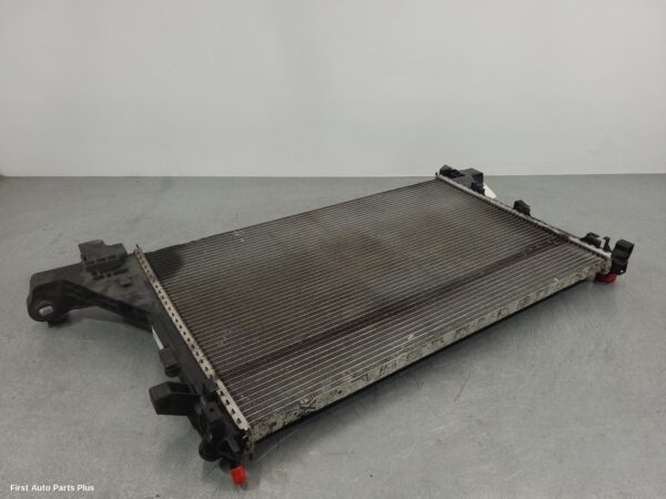 2015 RENAULT MASTER Radiator