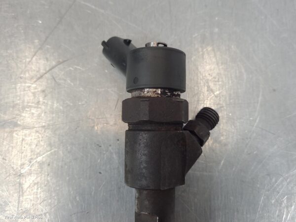 2005 RENAULT TRAFIC Fuel Injector