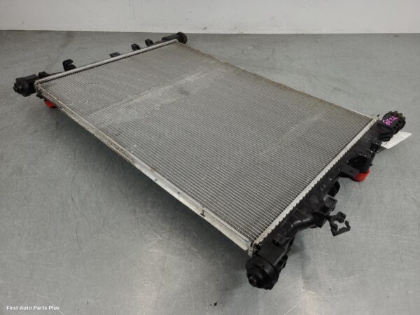 2025 LDV DELIVER 9 Radiator