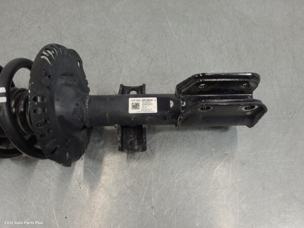 2019 VOLKSWAGEN CRAFTER Right Front Strut