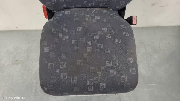 2004 MERCEDES SPRINTER Front Seat