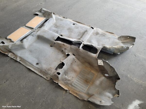 2010 TOYOTA HILUX Carpet