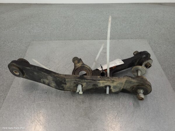 2010 TOYOTA HILUX Differential Centre