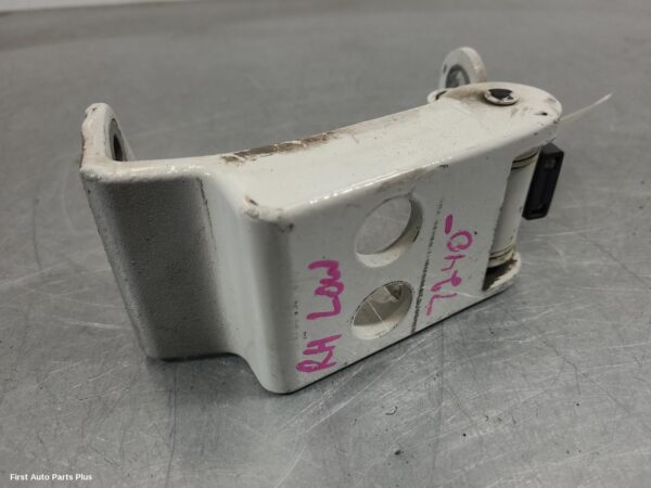 2022 LDV DELIVER 9 Bootlid/Tgate Hinge