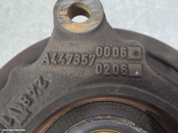 2016 MERCEDES VITO Left Rear Hub Assembly