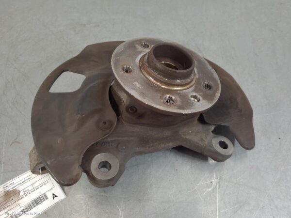 2020 VOLKSWAGEN CRAFTER Left Front Hub Assembly
