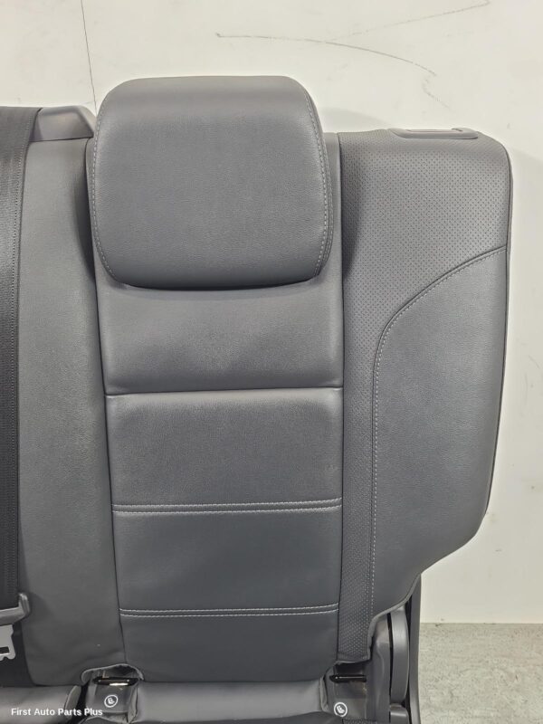 2018 FORD EVEREST 2nd Seat (Rear Seat)