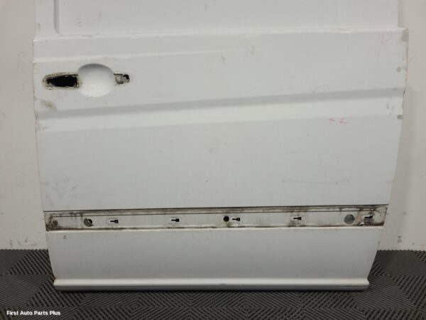 2006 MERCEDES VITO Left Rear Door/Sliding