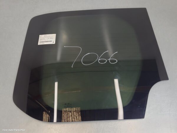 2024 LDV DELIVER 9 Rear/Tailgate Glass