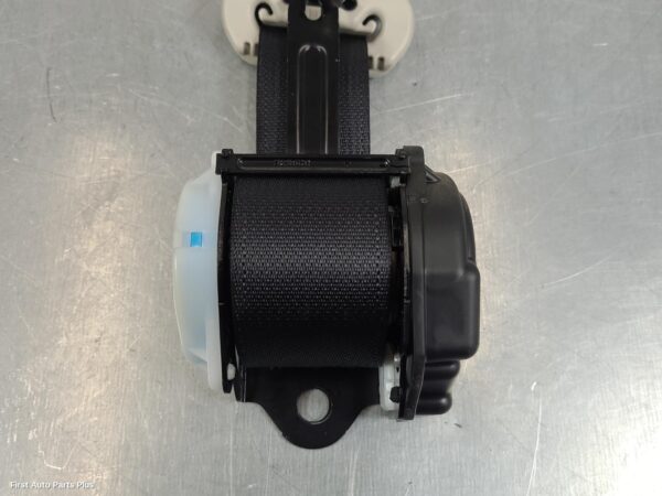 2023 NISSAN NAVARA Seatbelt/Stalk