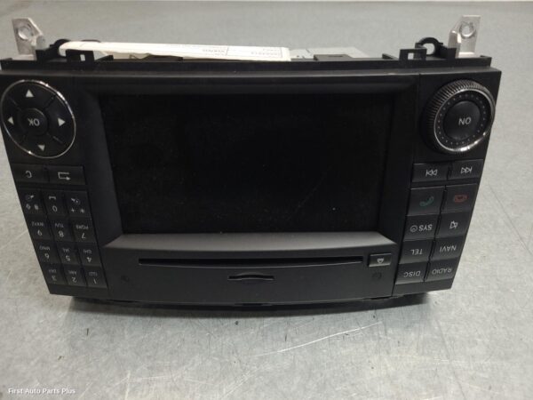 2014 MERCEDES VIANO Radio/Cd/Dvd/Sat/Tv
