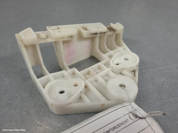 2021 NISSAN NAVARA F/Bar Reinforc/Brack