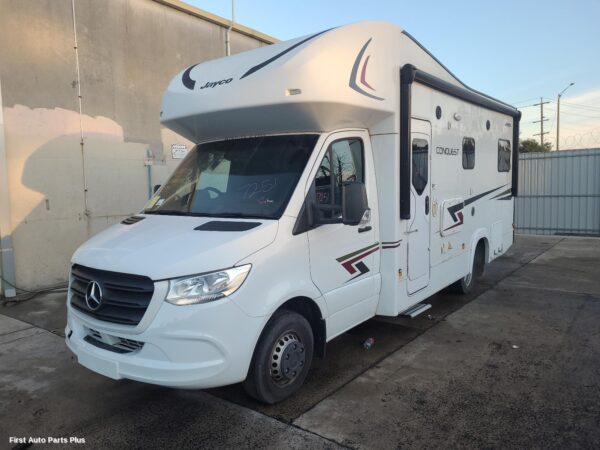 2022 MERCEDES SPRINTER Fan Shroud