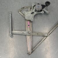 2012 TOYOTA HILUX Right Front Window Reg/Motor