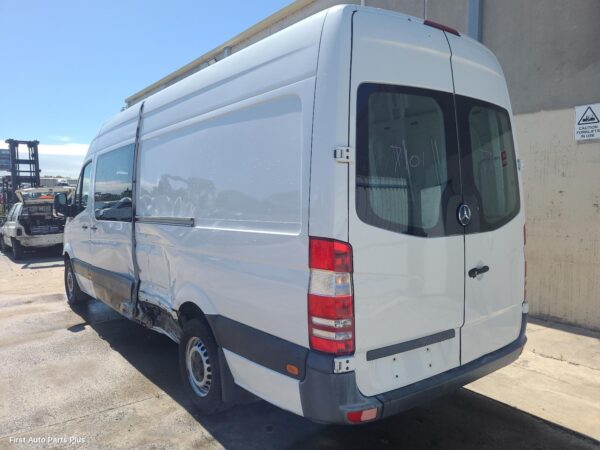 2015 MERCEDES SPRINTER Intercooler