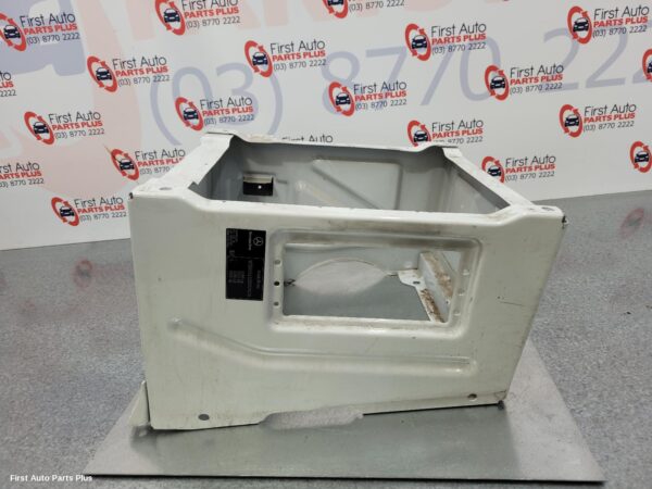 2014 MERCEDES SPRINTER Seat Box