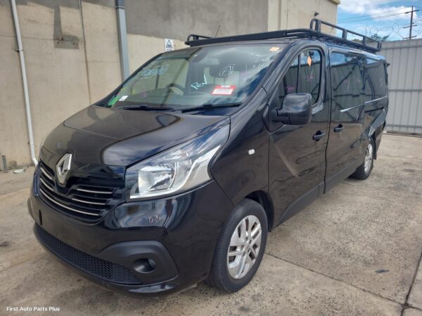 2018 RENAULT TRAFIC RIGHT_REAR_DOOR_SLIDING
