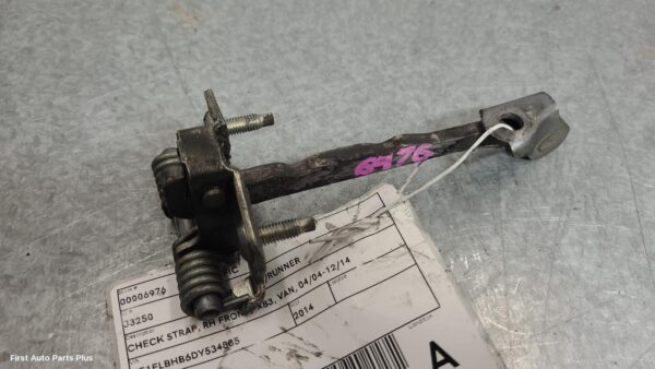 2014 RENAULT TRAFIC Door Hinge/Runner