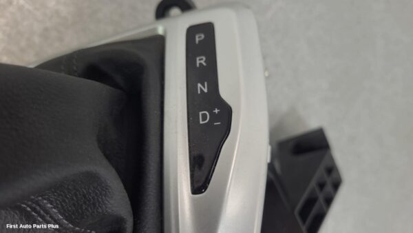 2023 LDV DELIVER 9 Gear Stick/Shifter