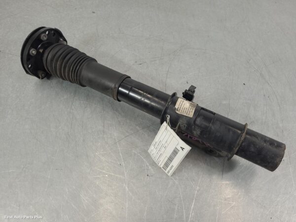 2022 MERCEDES SPRINTER Right Front Strut