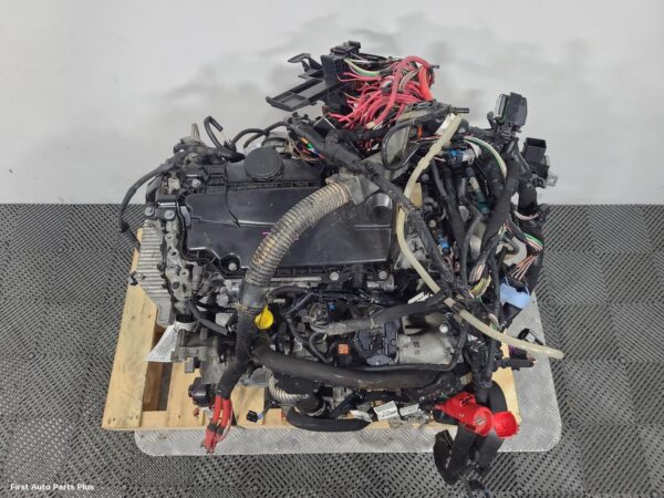 2017 RENAULT MASTER Engine