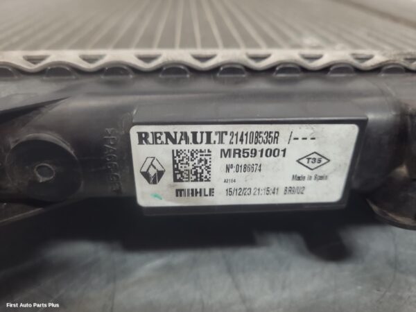 2015 RENAULT MASTER Radiator