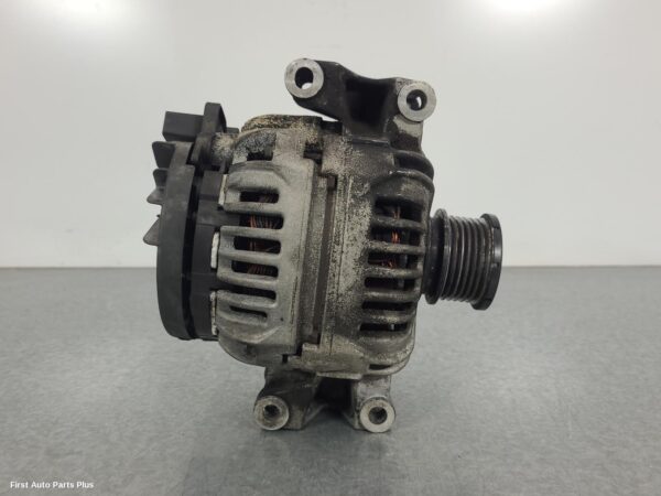 2010 MERCEDES VITO Alternator
