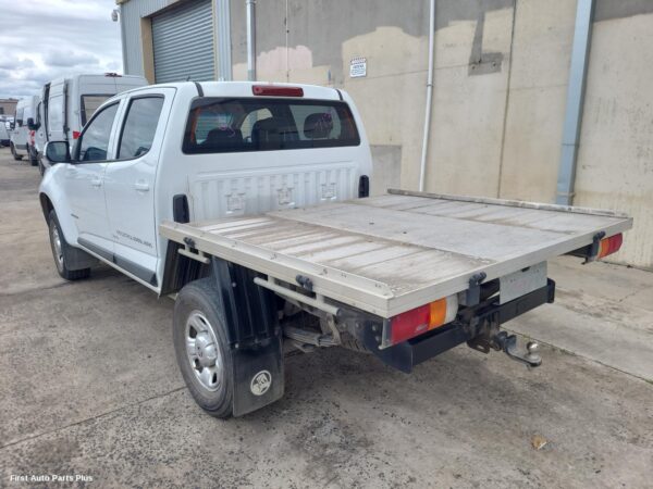 2019 HOLDEN COLORADO Overflow Bottle