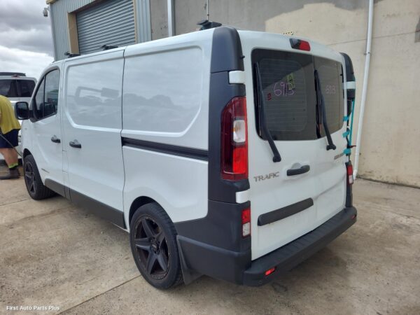 2017 RENAULT TRAFIC Left Driveshaft