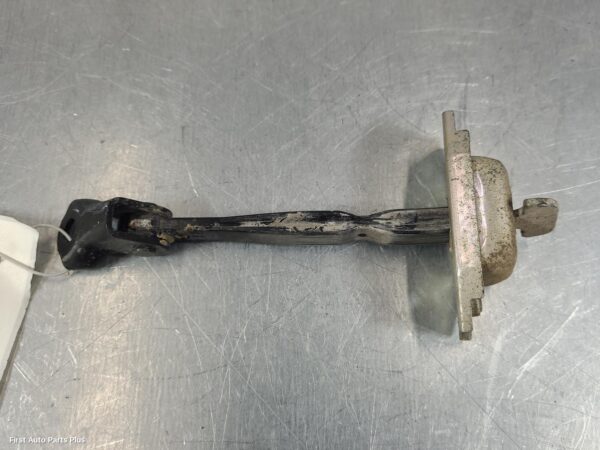 2011 TOYOTA HILUX Door Hinge/Runner