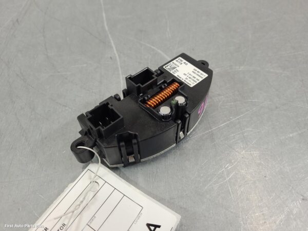 2021 VOLKSWAGEN TRANSPORTER Fan Speed Resistor