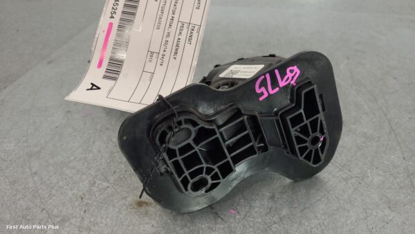 2015 FORD TRANSIT Pedal Assembly