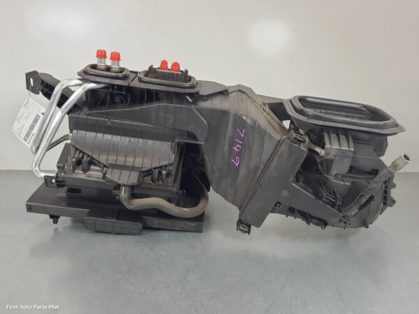 2019 MERCEDES SPRINTER Heater Core/Box
