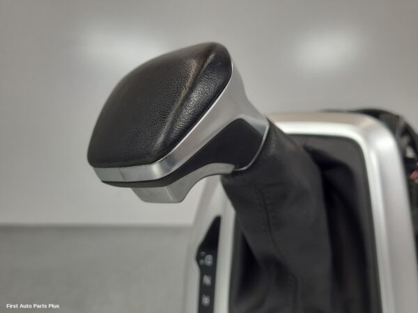 2024 LDV DELIVER 9 Gear Stick/Shifter