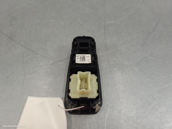 2024 RENAULT TRAFIC Pwr Dr Wind Switch