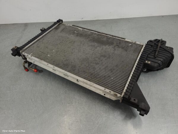 2004 MERCEDES SPRINTER Radiator