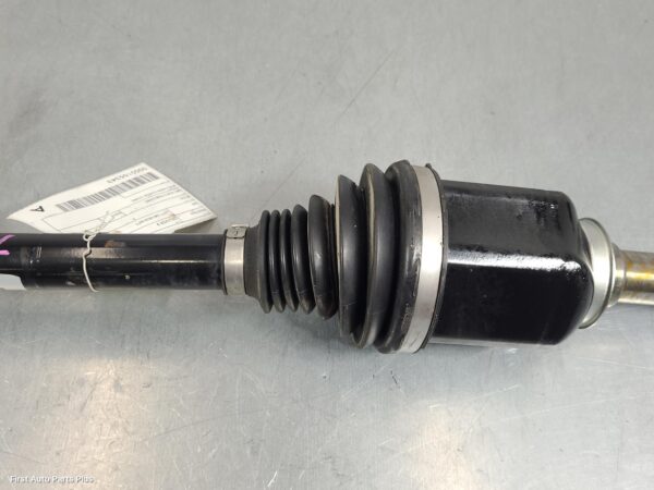 2023 LDV DELIVER 9 Left Driveshaft