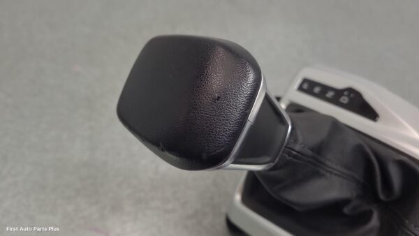 2023 LDV DELIVER 9 Gear Stick/Shifter